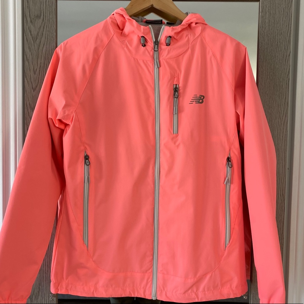 NWOT New Balance windbreaker
